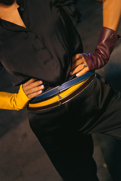 Cintura sottile Nina blu piping oro ￼